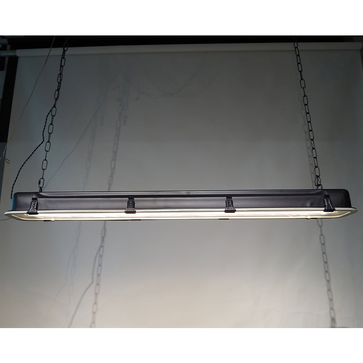 Dova Pendant Light