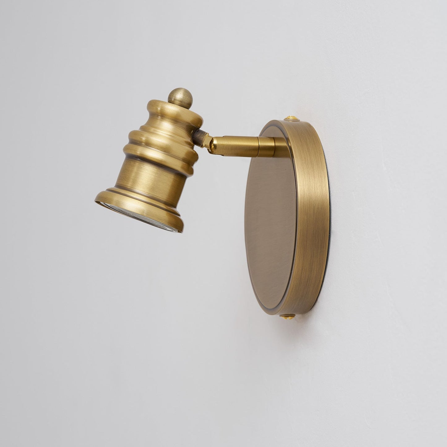 Doria Brass Wall Lamp