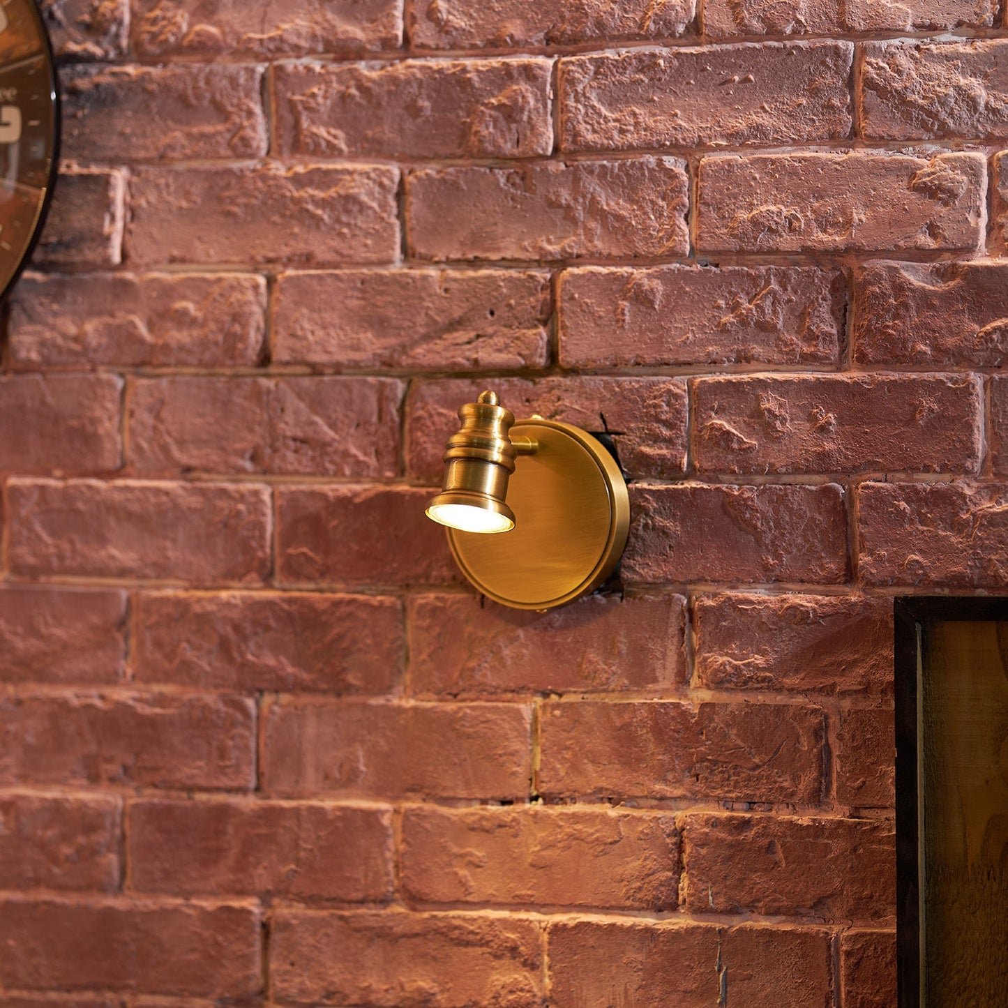 Doria Brass Wall Lamp