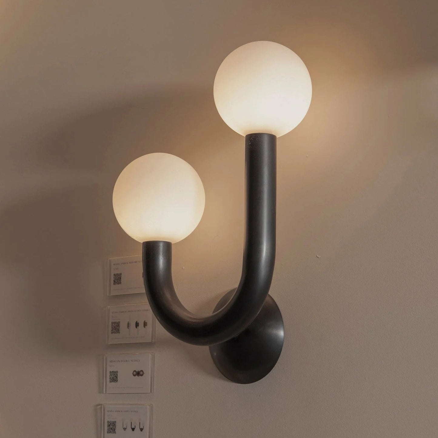 Yaron Glass Wall Lamp