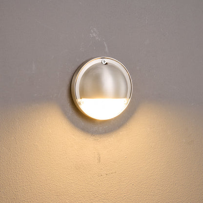 Lumis Wall Lamp