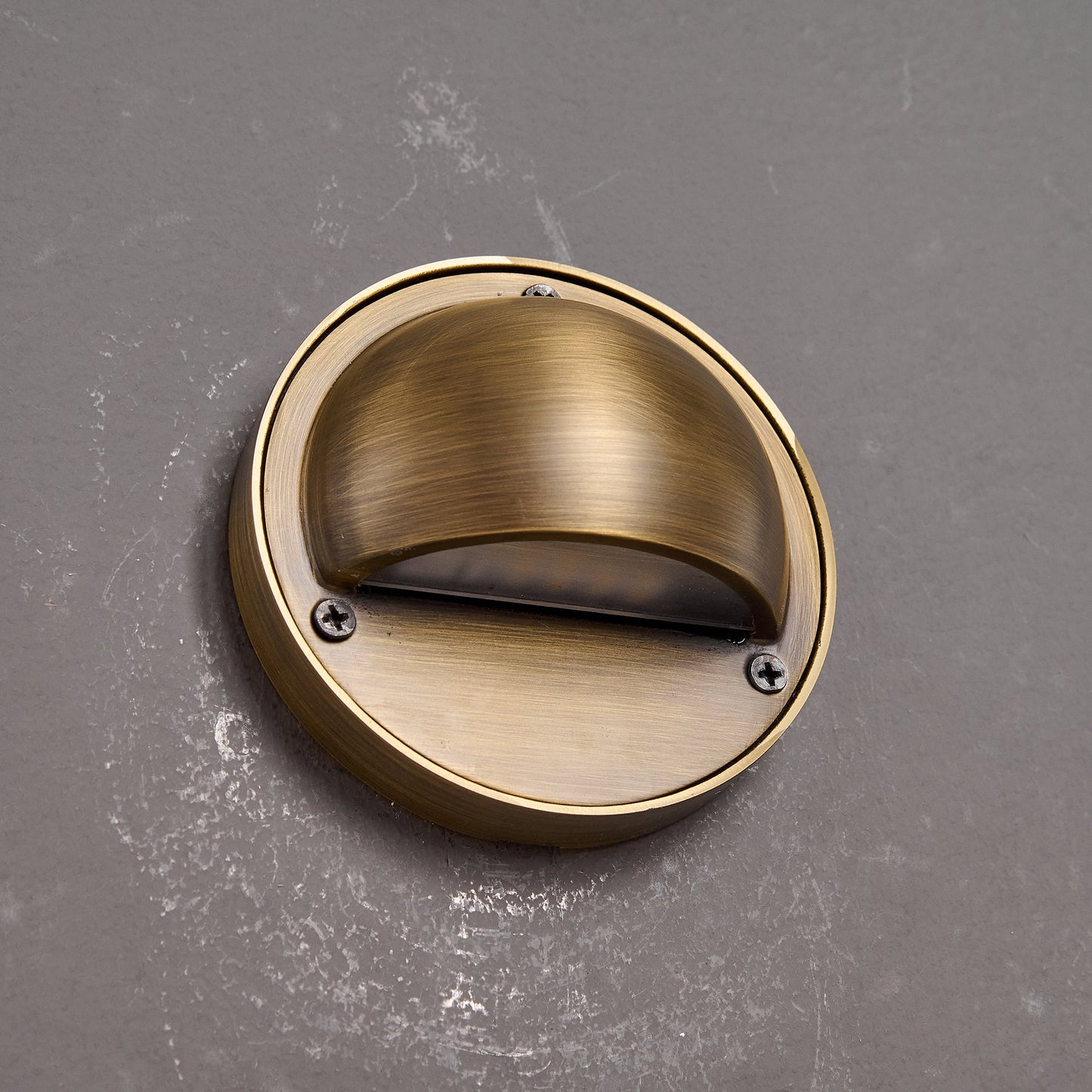 Lumis Wall Lamp
