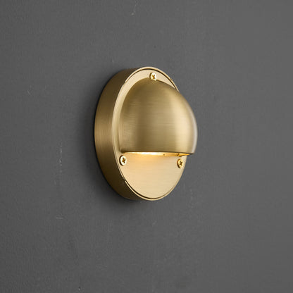 Lumis Wall Lamp