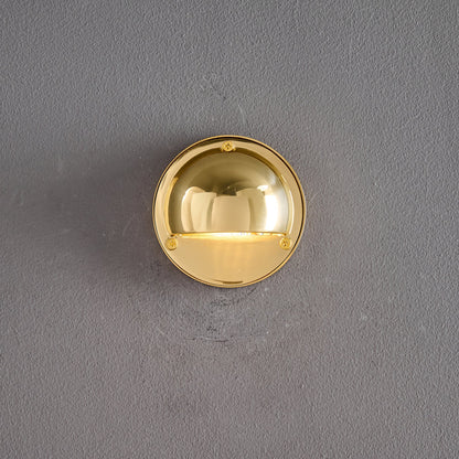 Lumis Wall Lamp