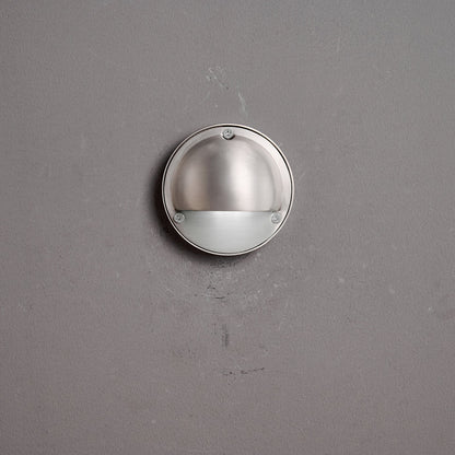 Lumis Wall Lamp