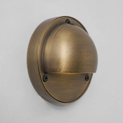 Lumis Wall Lamp