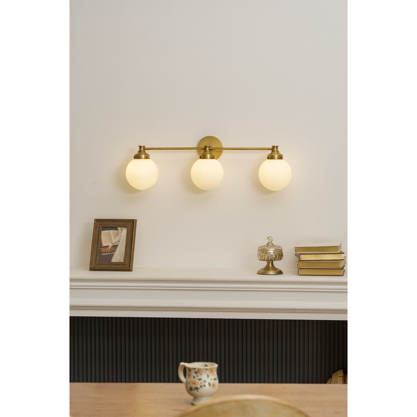 Quinara Glass Ball Wall Sconce