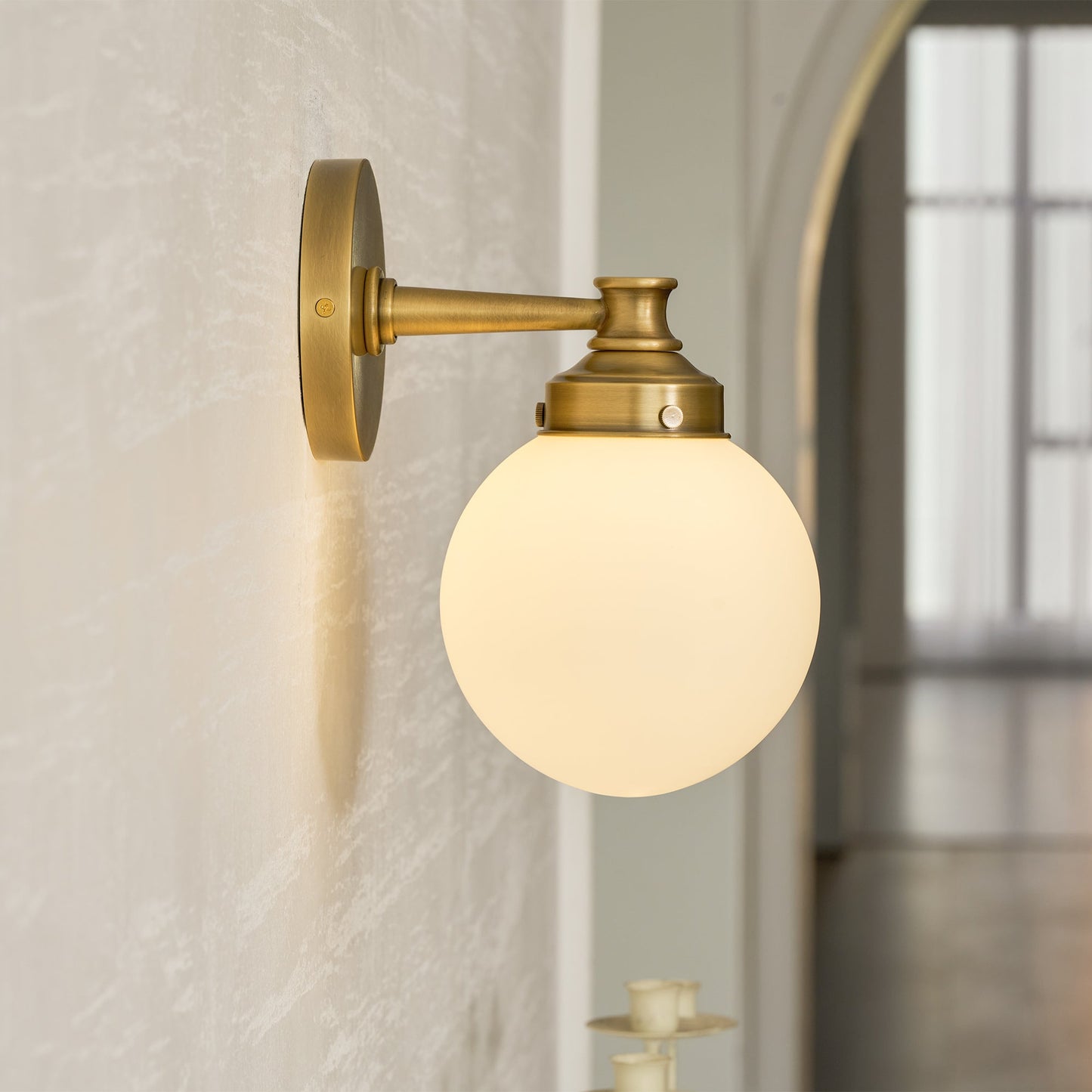 Quinara Glass Ball Wall Sconce