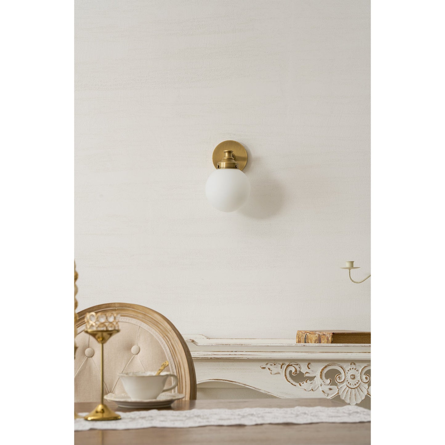 Quinara Glass Ball Wall Sconce