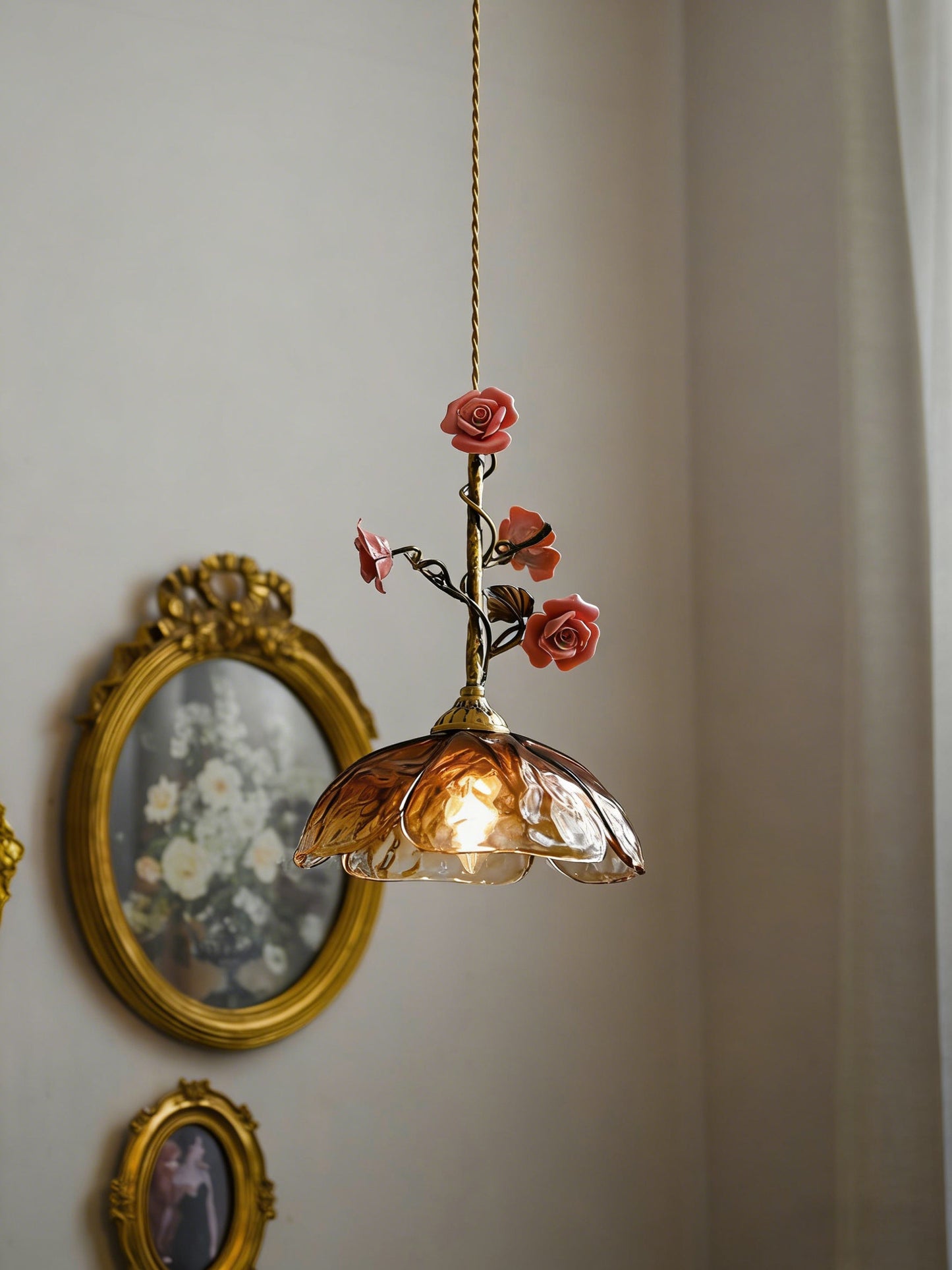 Yarine Glass Rose Pendant Lamp