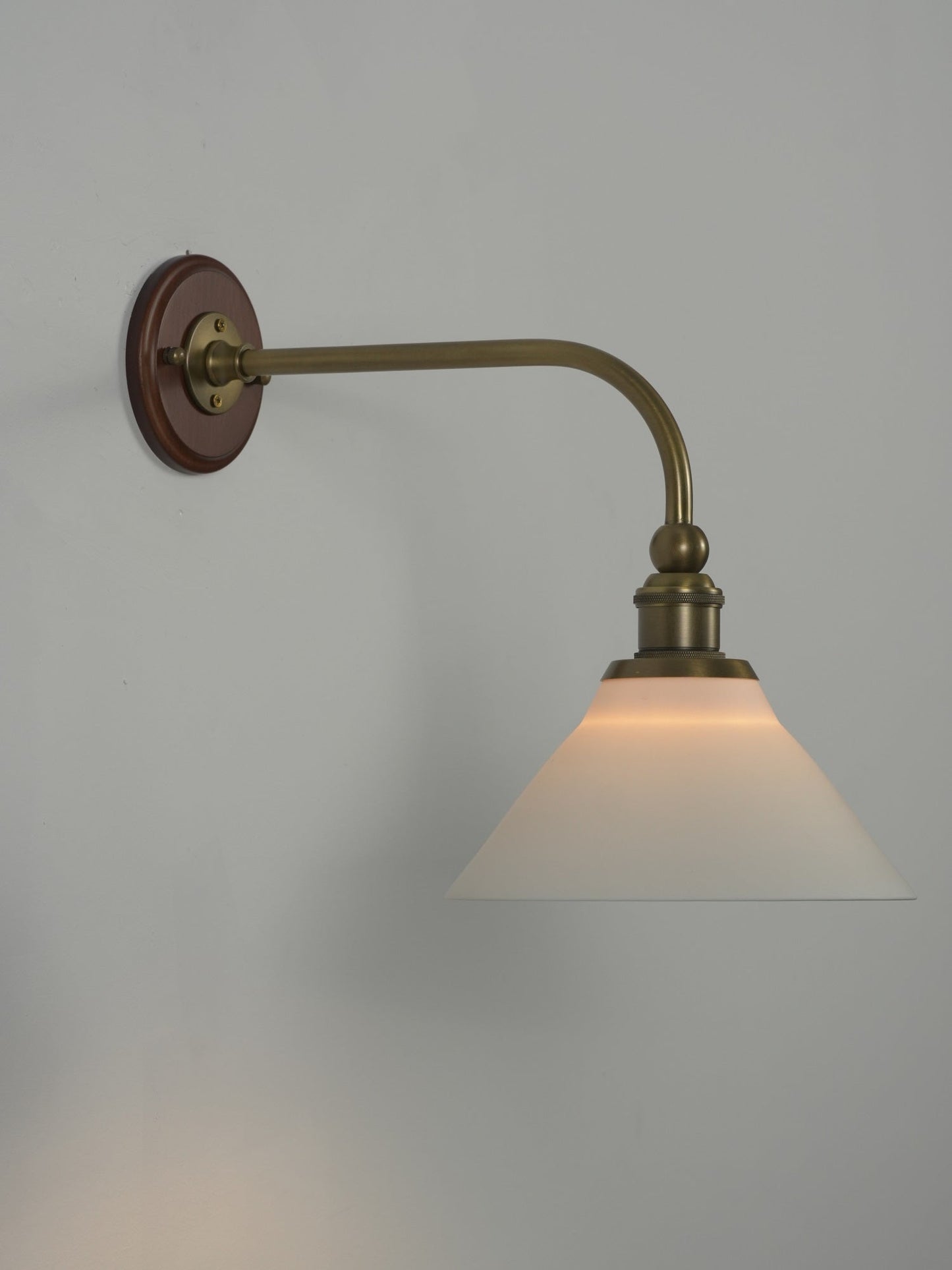 Yarine Ceramic Wall Lamp