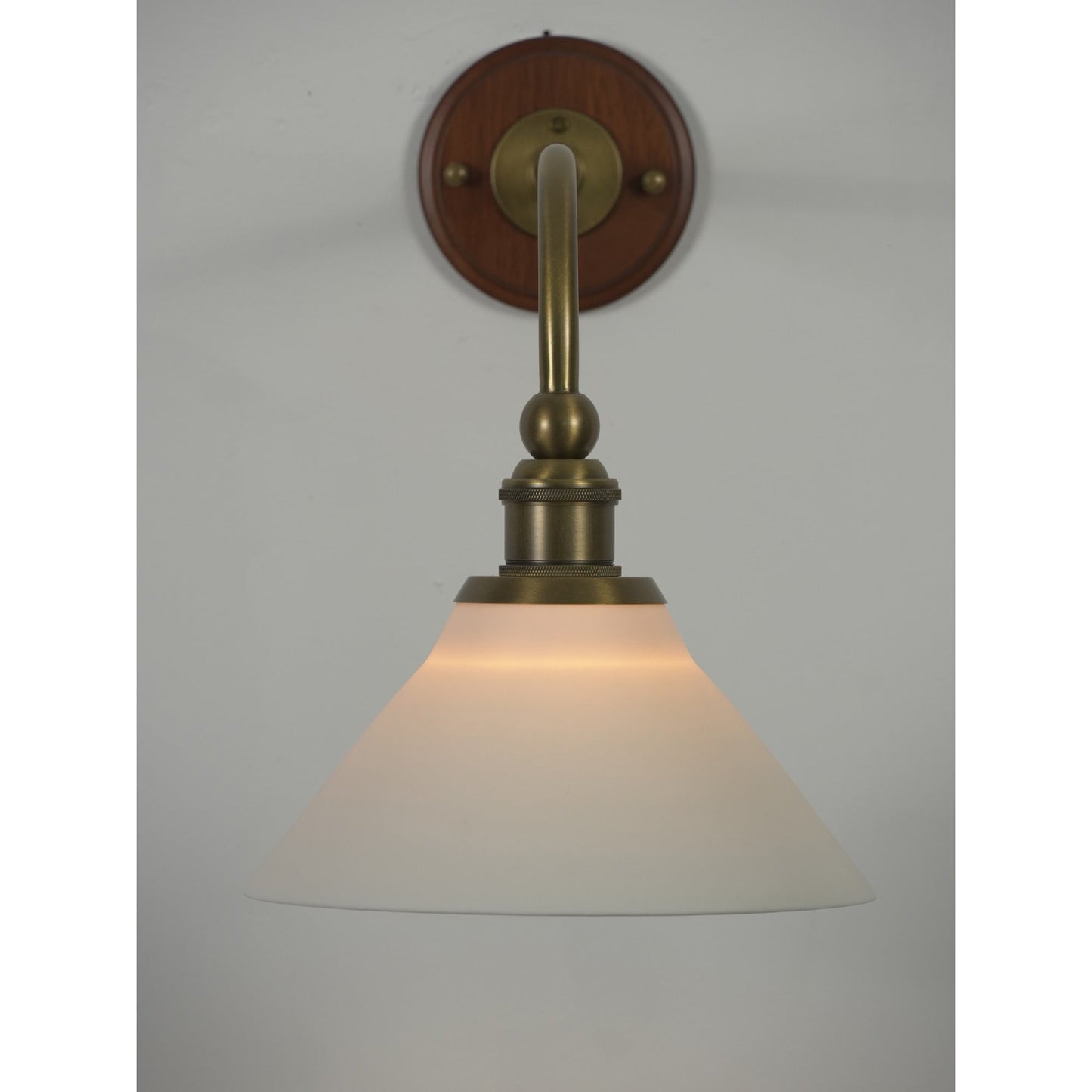 Yarine Ceramic Wall Lamp