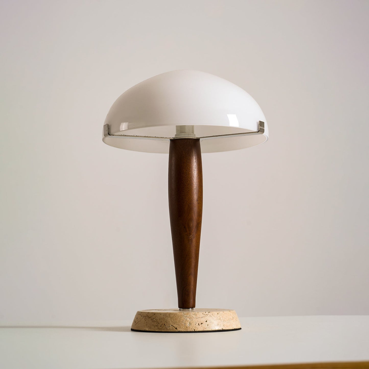 Dovara Table Lamp