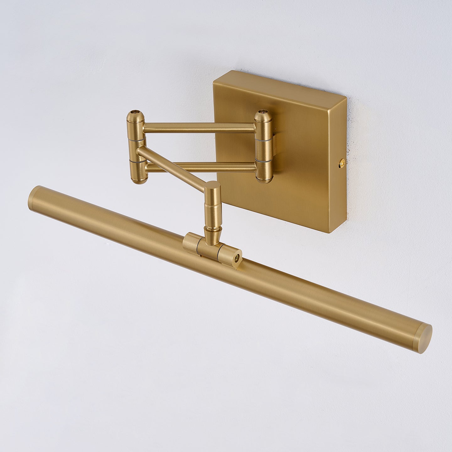 Stave Brass Wall Lamp