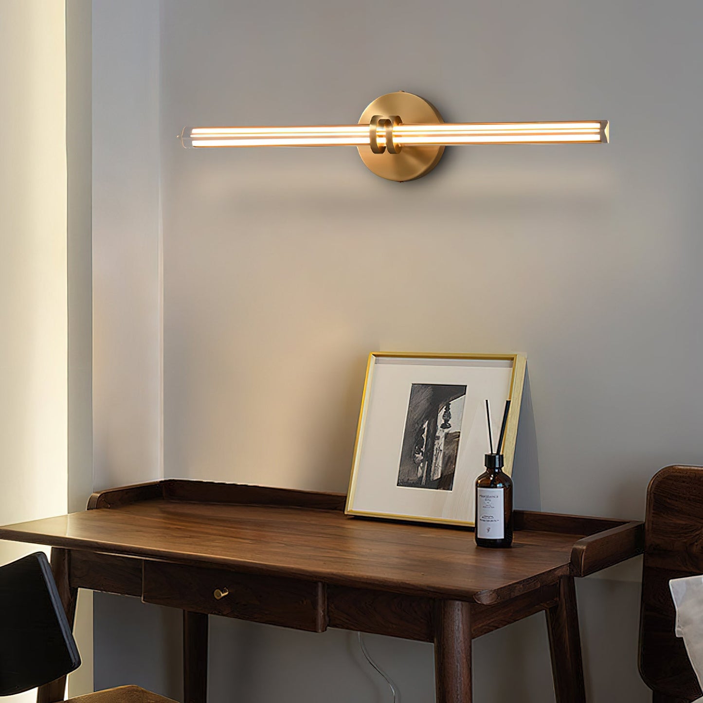 Zelor Wall Lamp