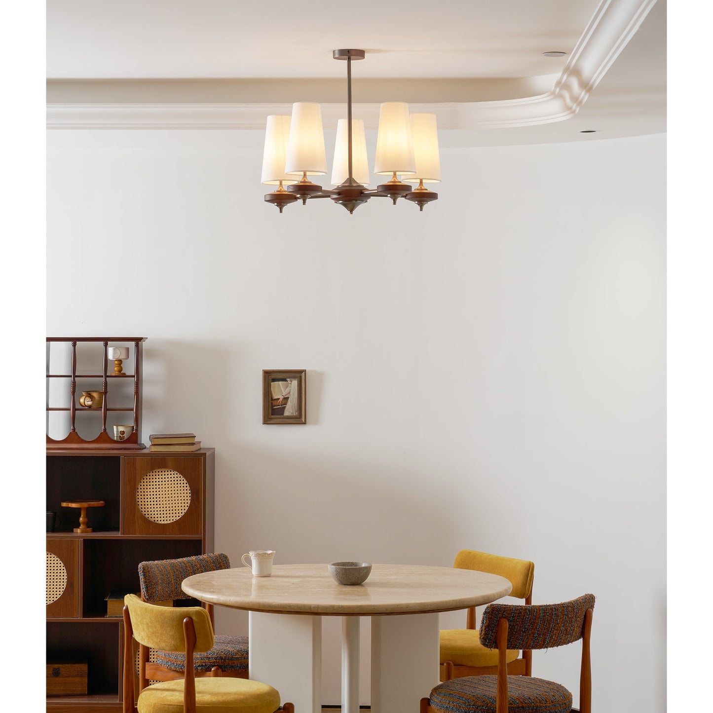 Dorian Rho Chandelier