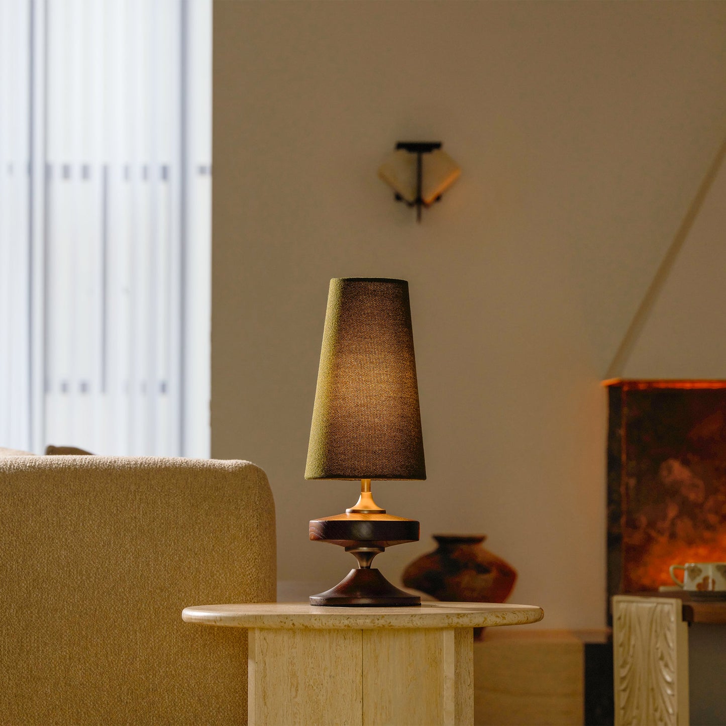 Dorian Rho Table Lamp