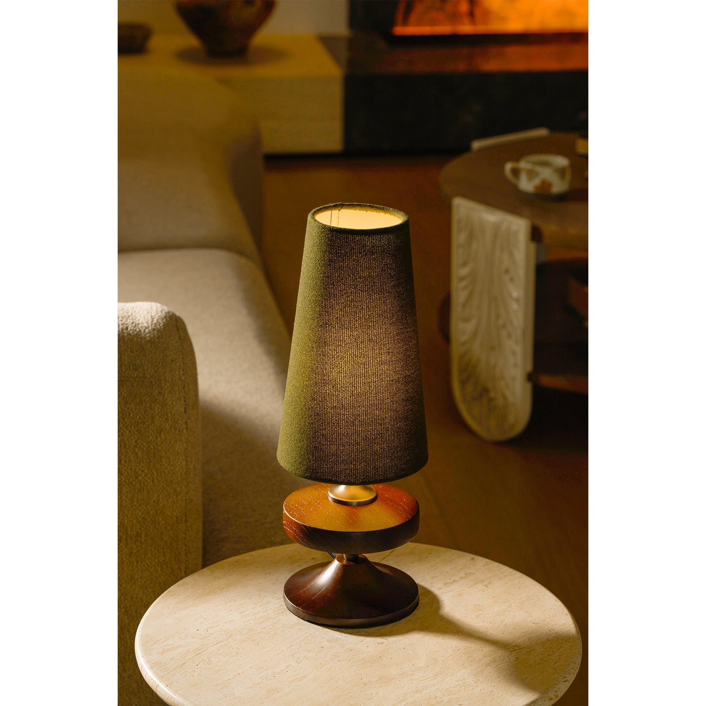 Dorian Rho Table Lamp