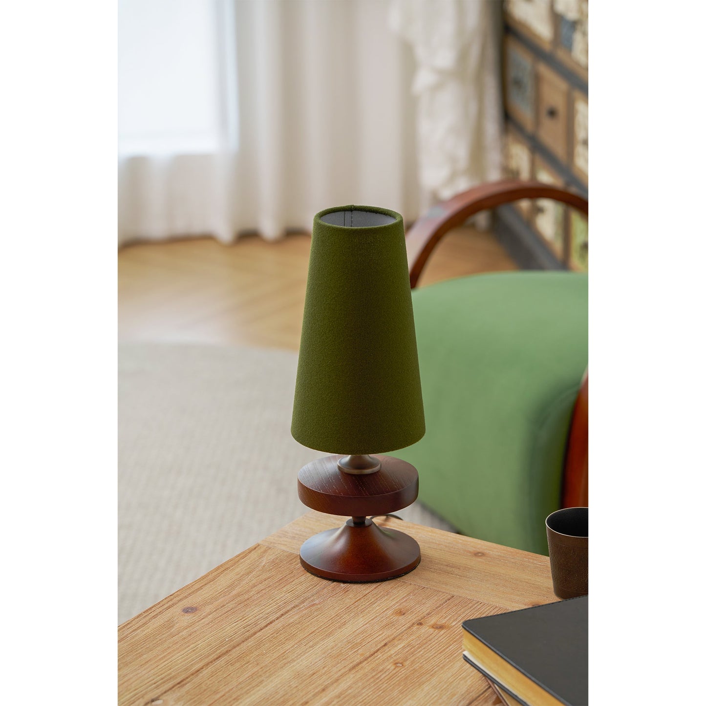 Dorian Rho Table Lamp