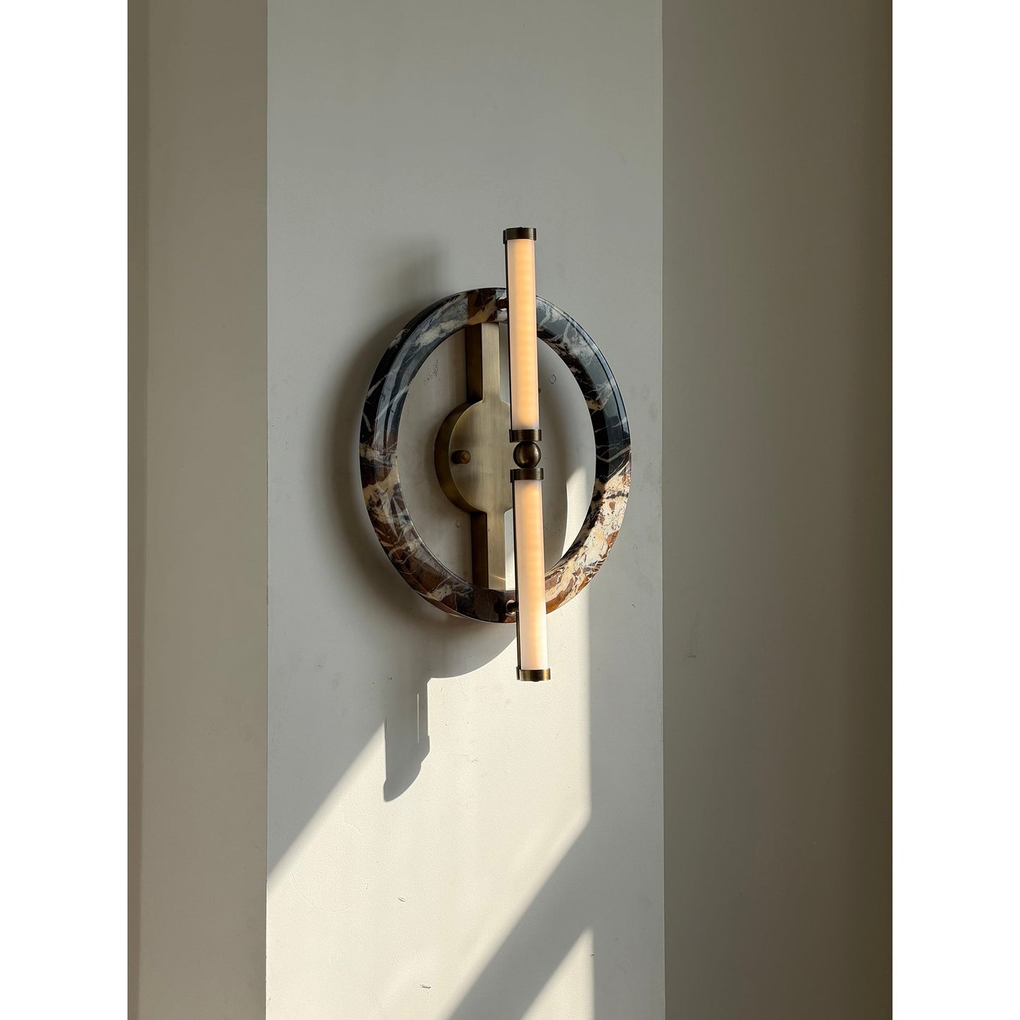 Andine Wall Lamp