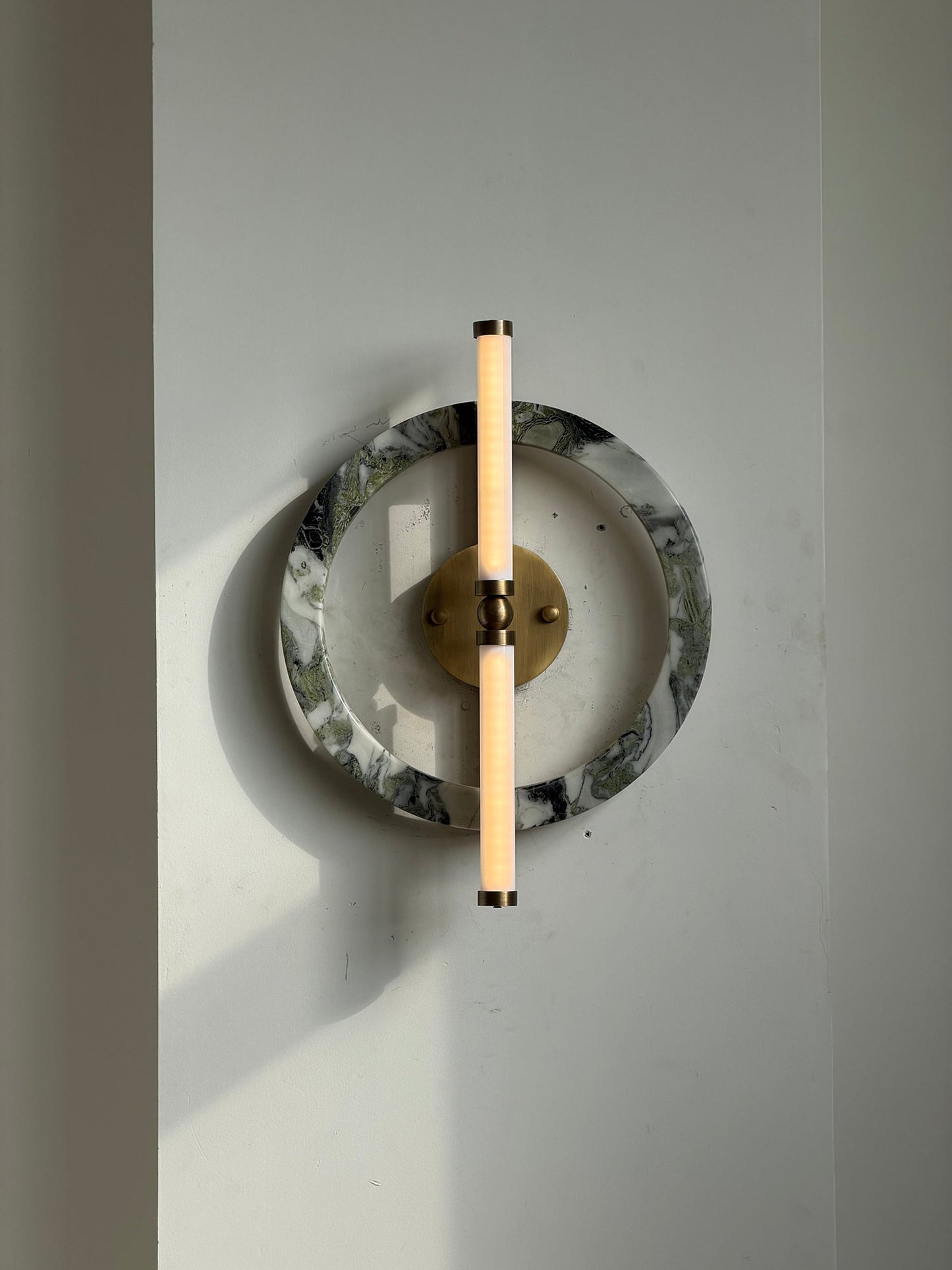 Andine Wall Lamp