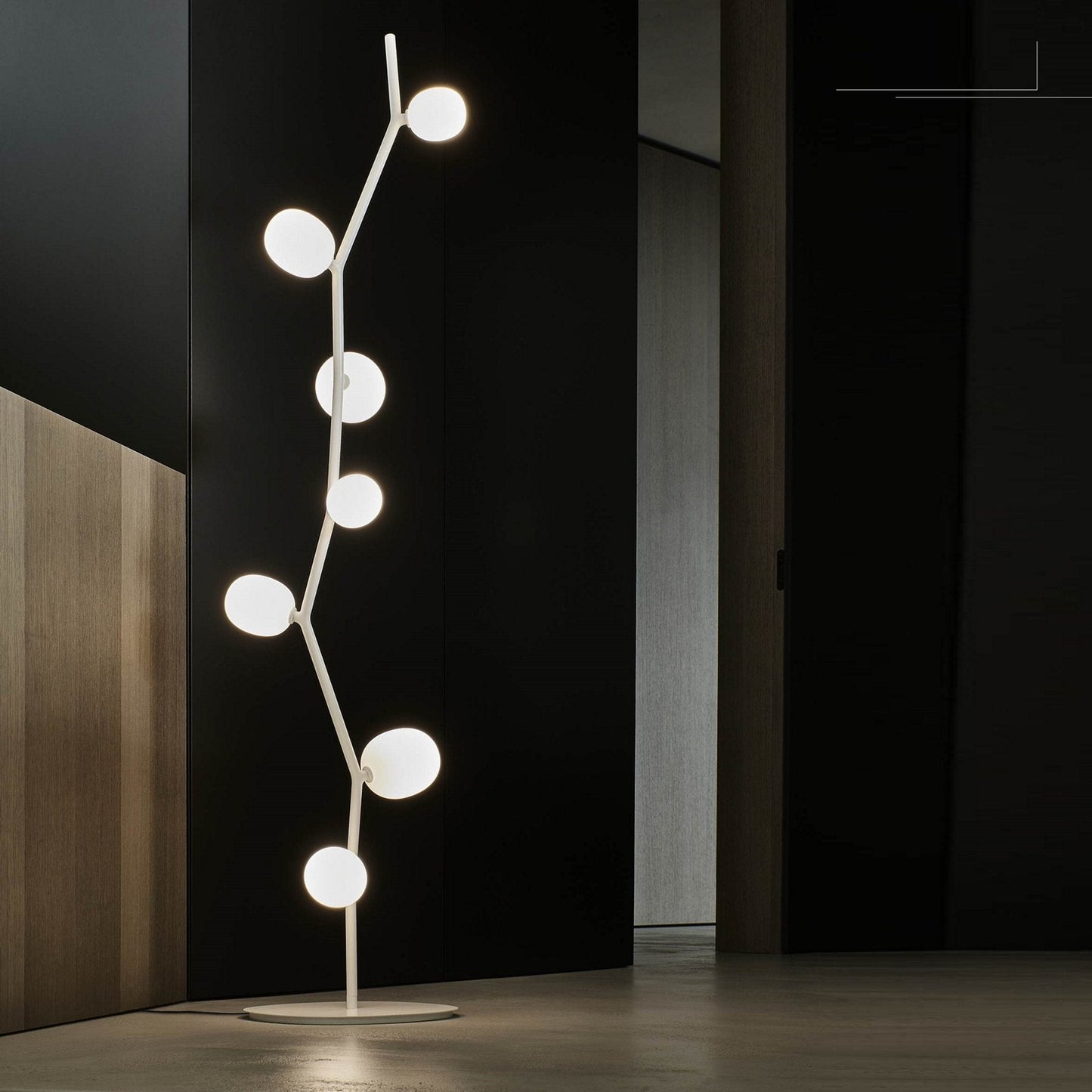 Kalmia Floor Lamp