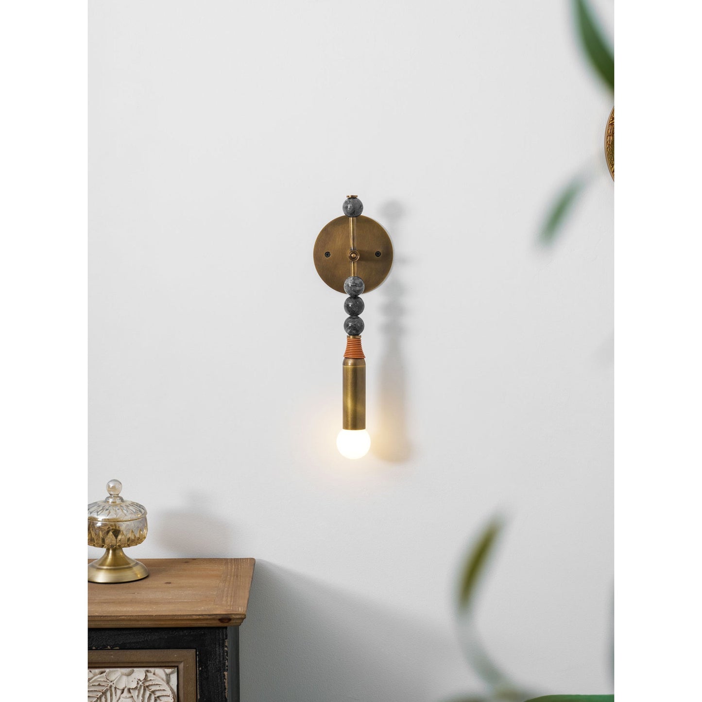 Kiro Wall Lamp