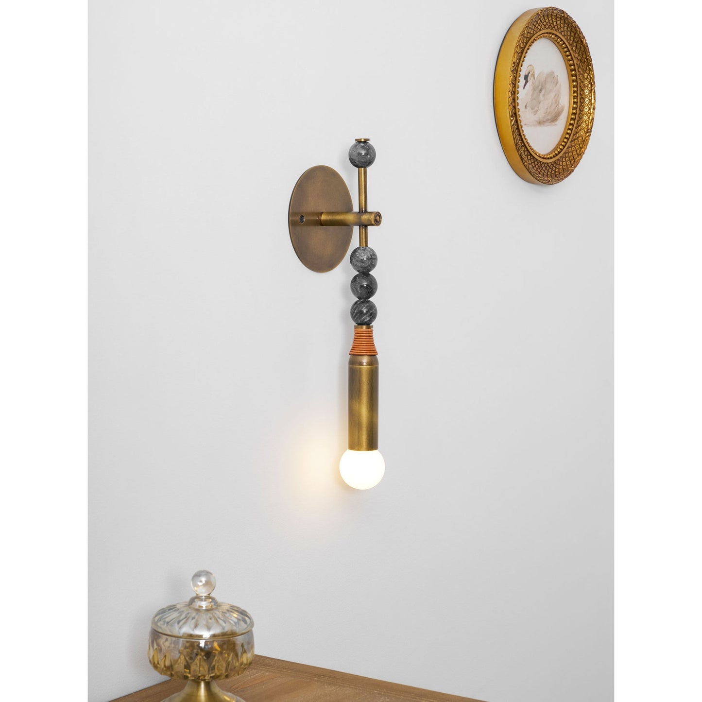 Kiro Wall Lamp