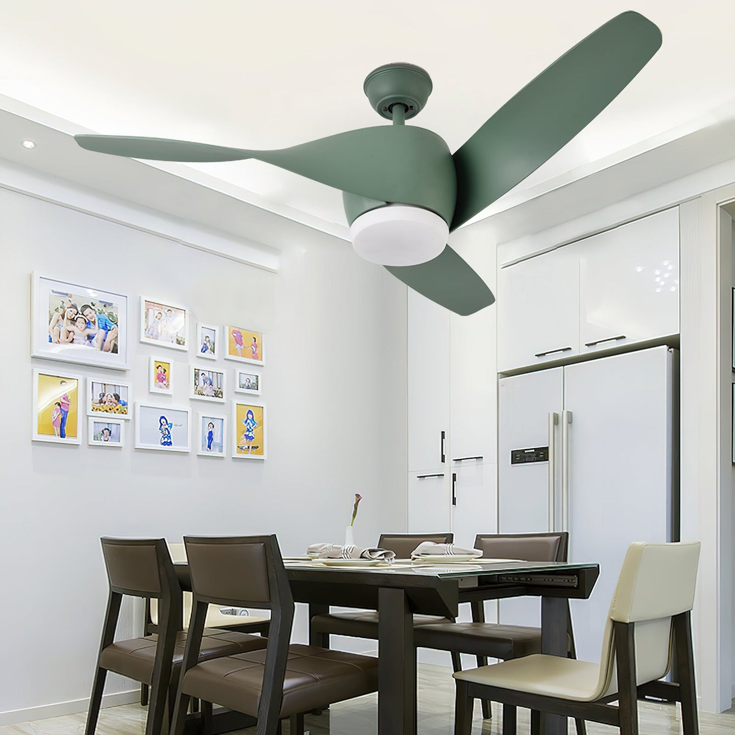Sirius 52″ Ceiling Fan Light