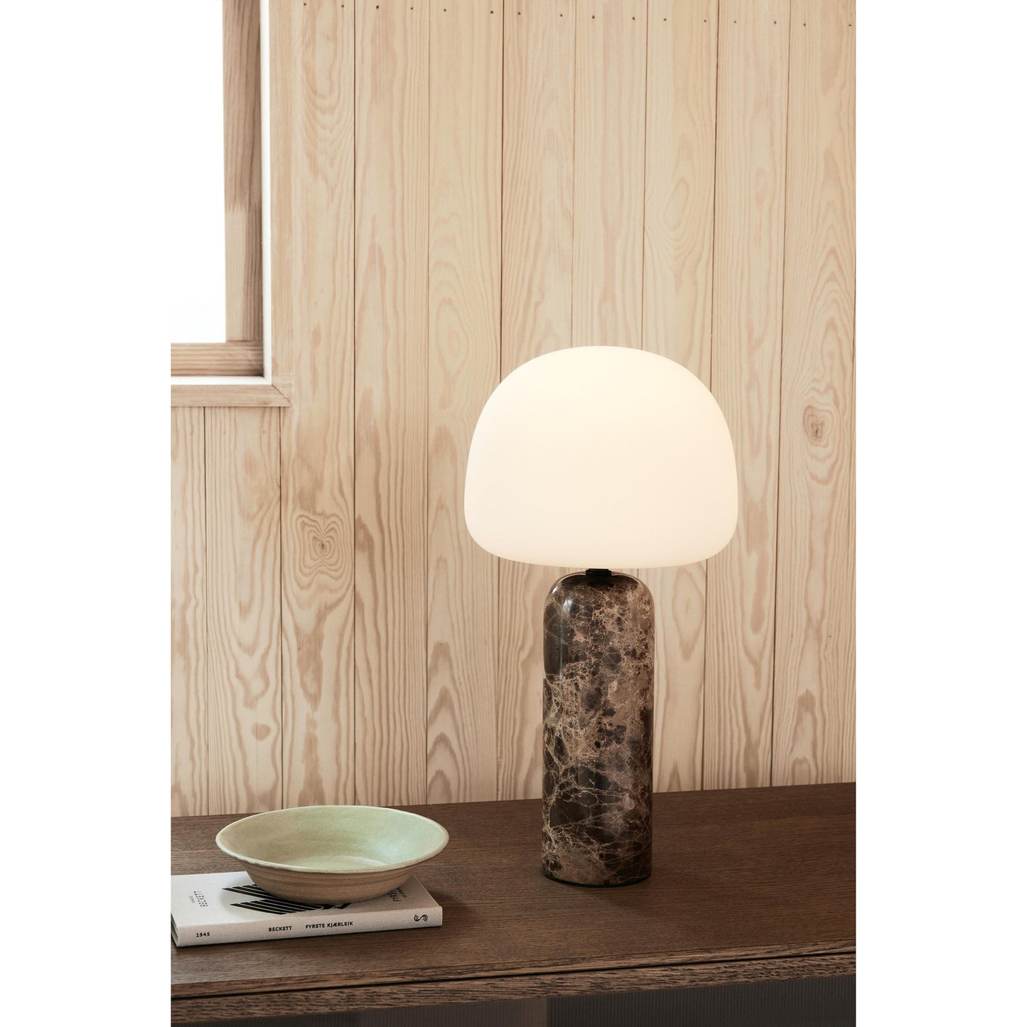 Hesia Table Lamp