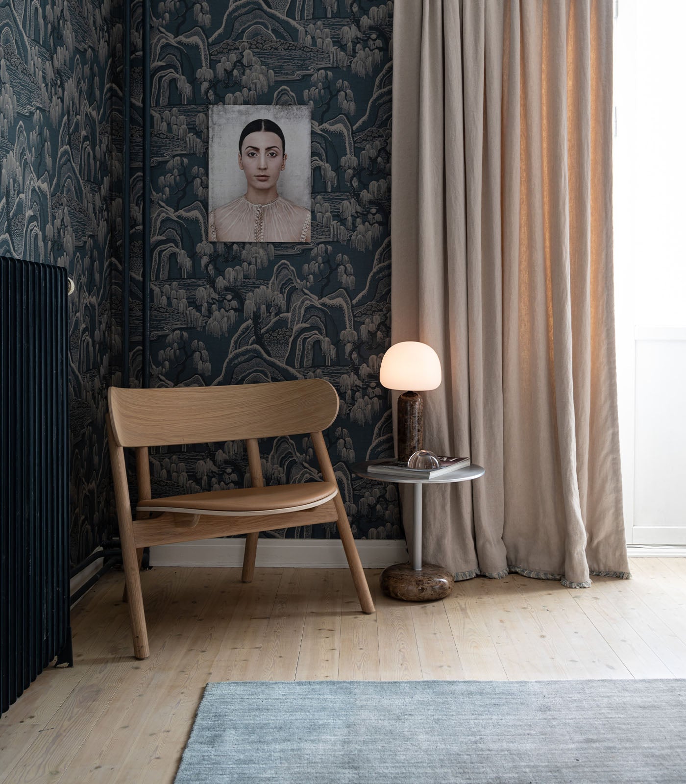 Hesia Table Lamp