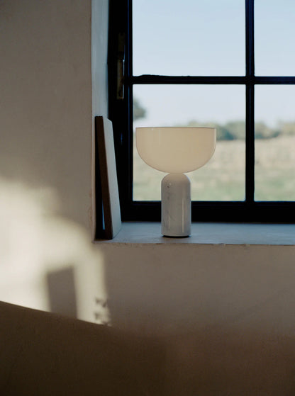 Vesis Table Lamp (built-in battery)
