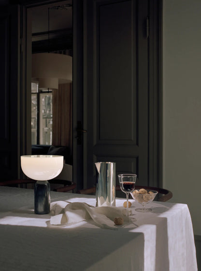 Vesis Table Lamp (built-in battery)