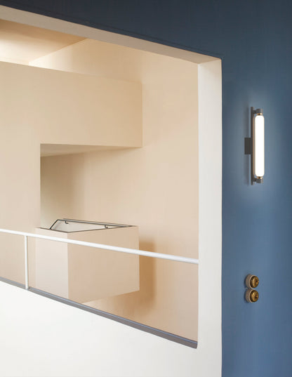 Vesora Roche Wall Lamp