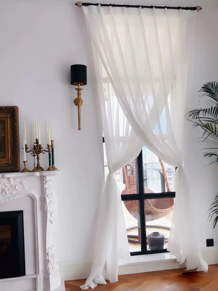 Gilo Wall Lamp