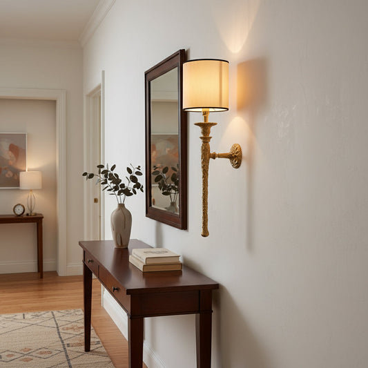 Gilo Wall Lamp
