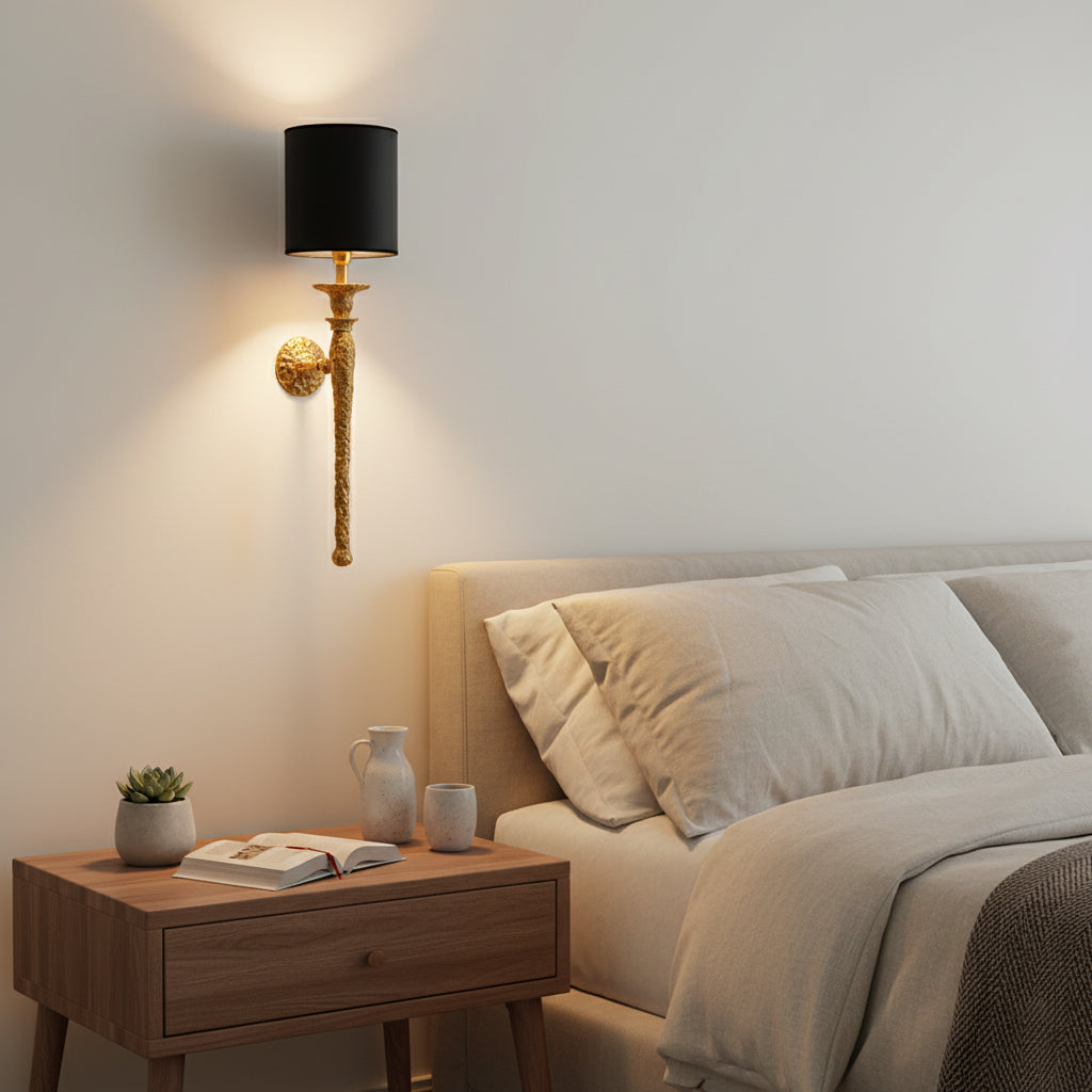 Gilo Wall Lamp