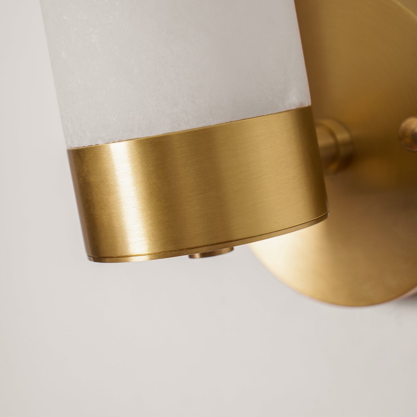 Sabon Alabaster Wall Lamp