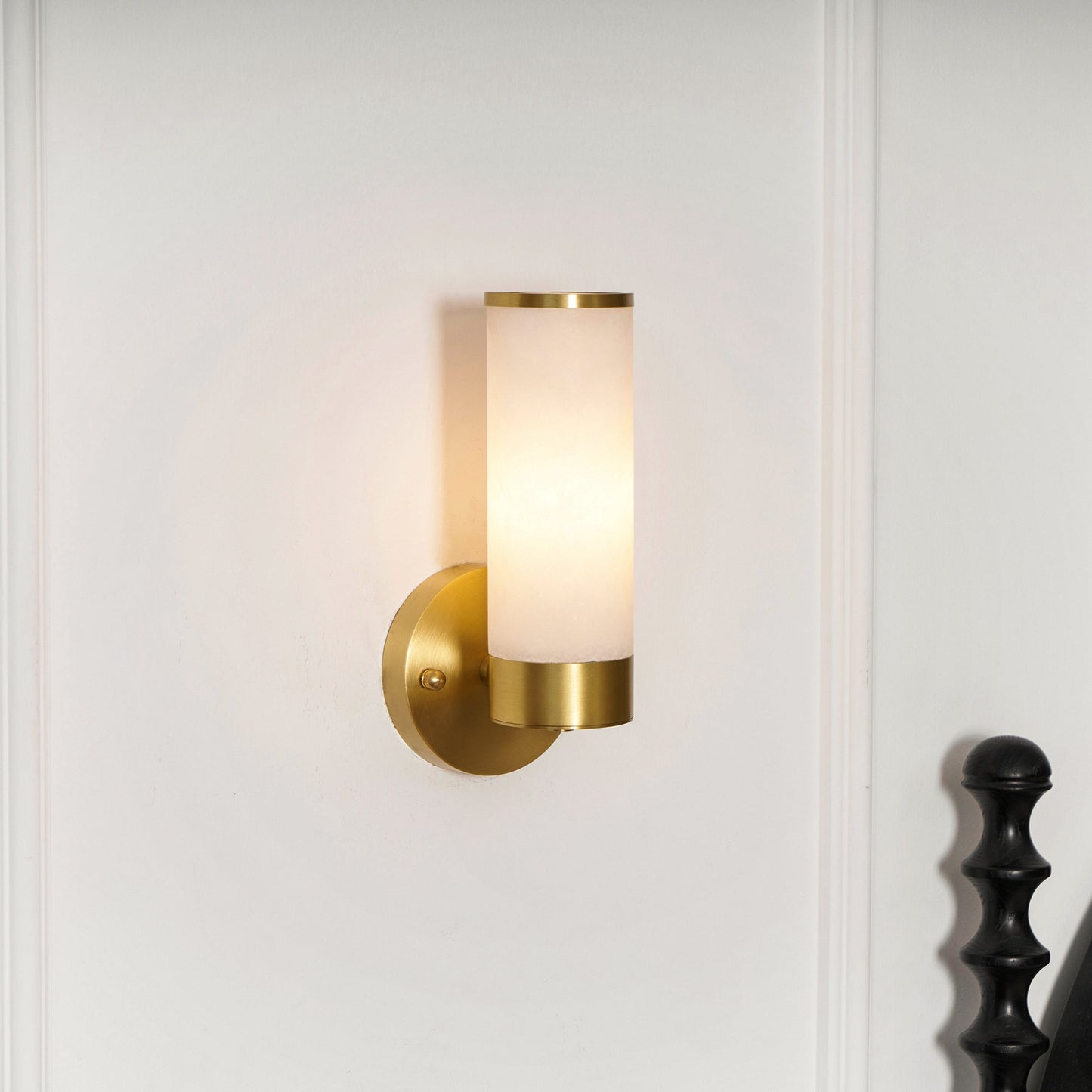 Sabon Alabaster Wall Lamp