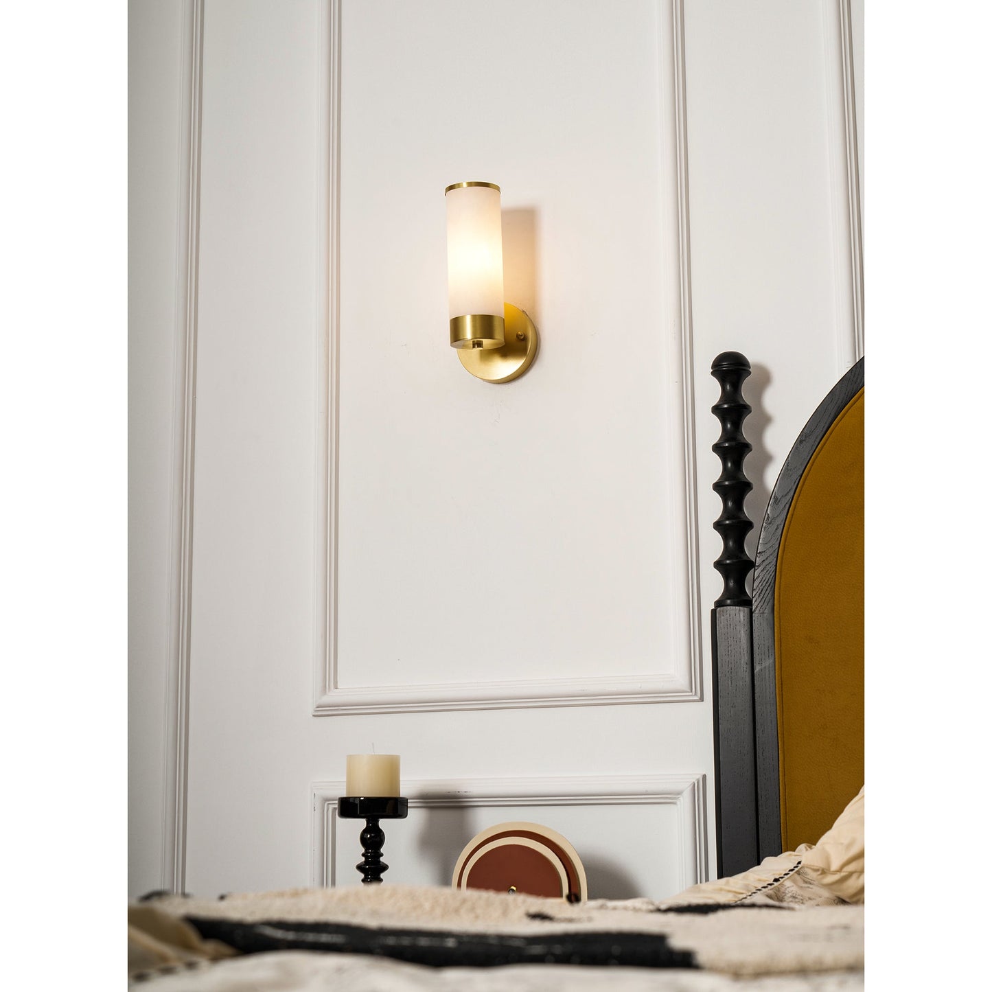 Sabon Alabaster Wall Lamp