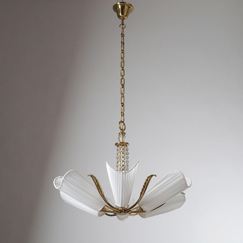 Dovique Chandelier