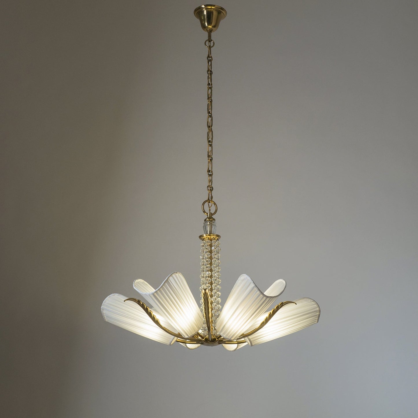 Dovique Chandelier