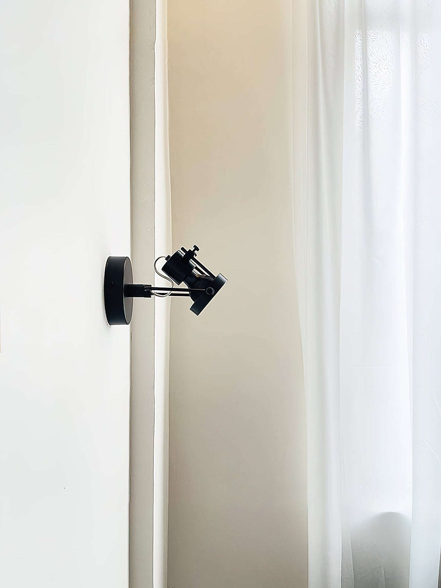 Noron Industrial Ceiling Lamp