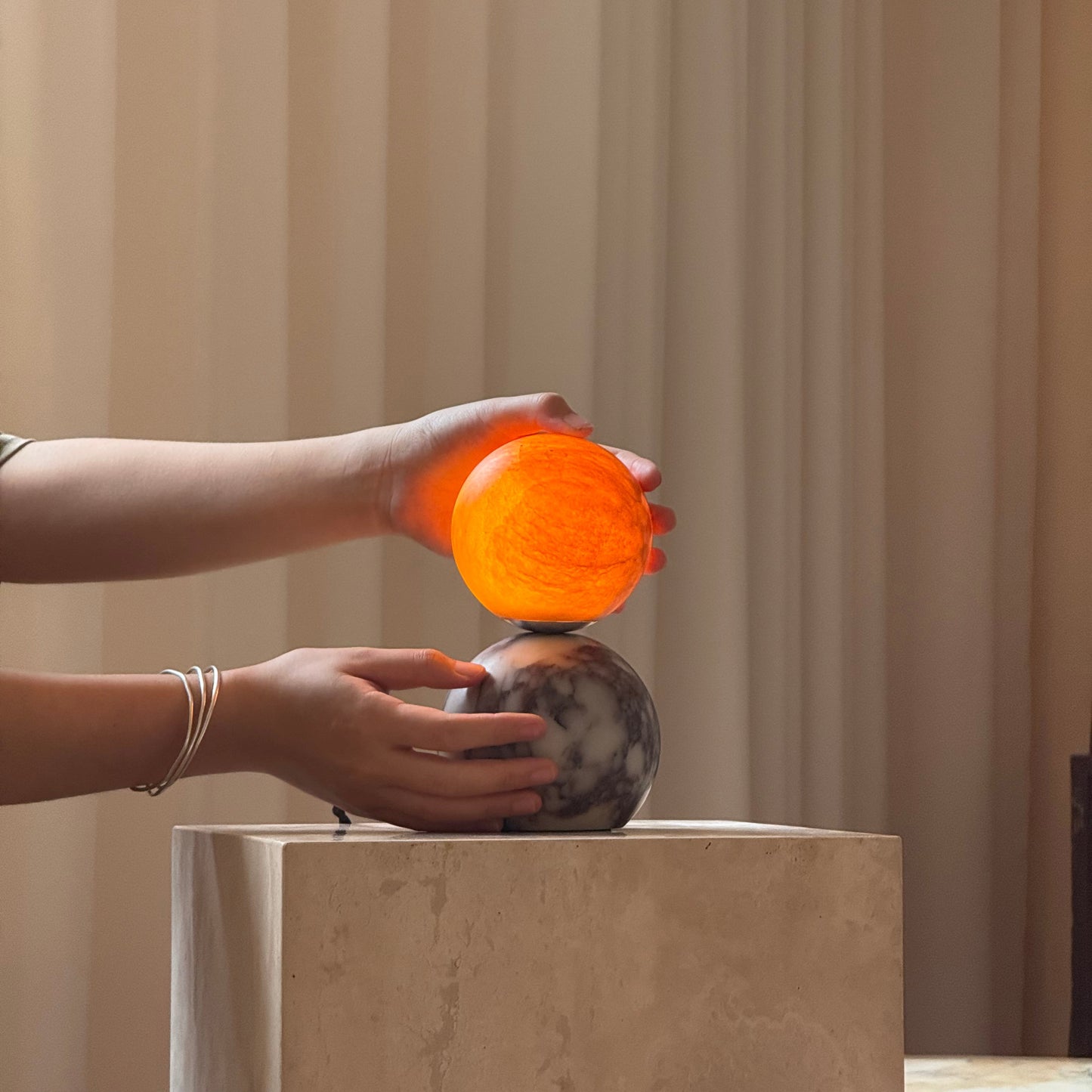 Noron Marble Table Lamp