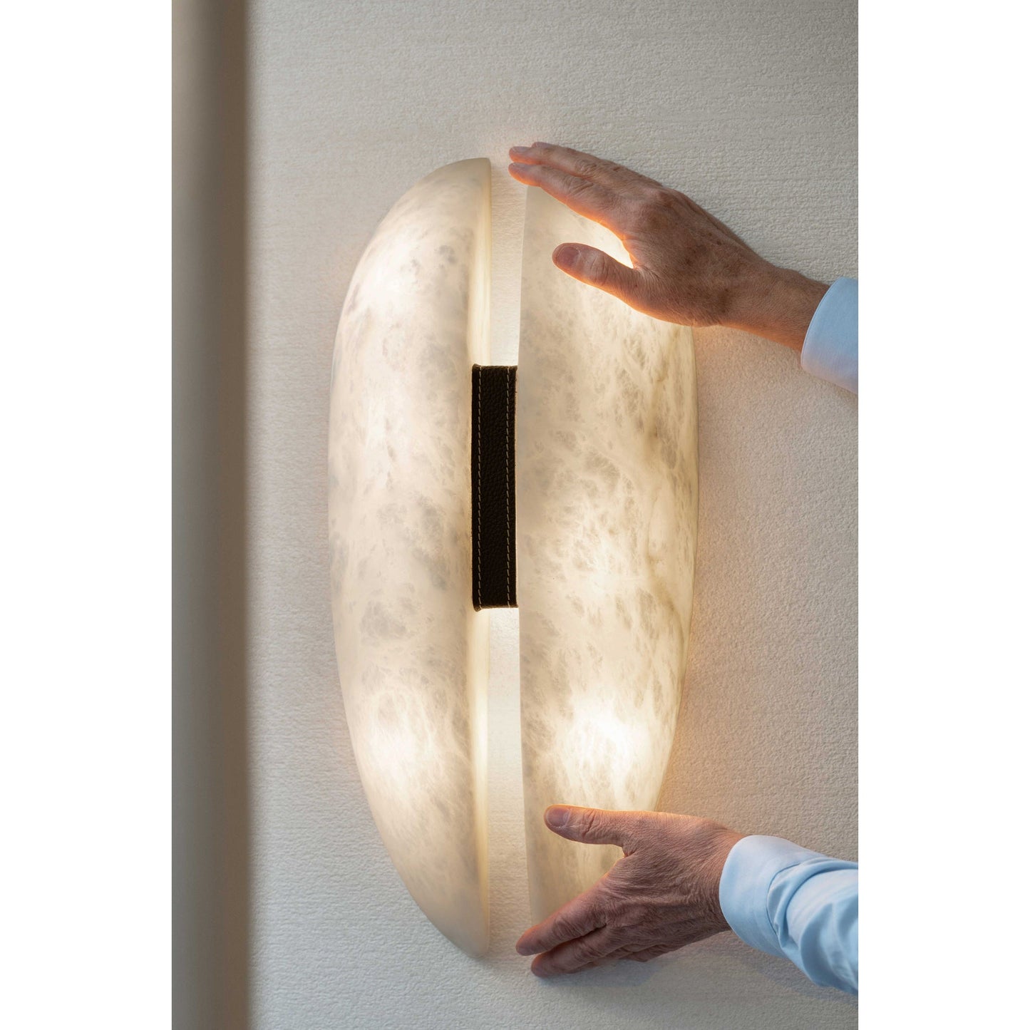 Cecilie Alabaster Wall Lamp