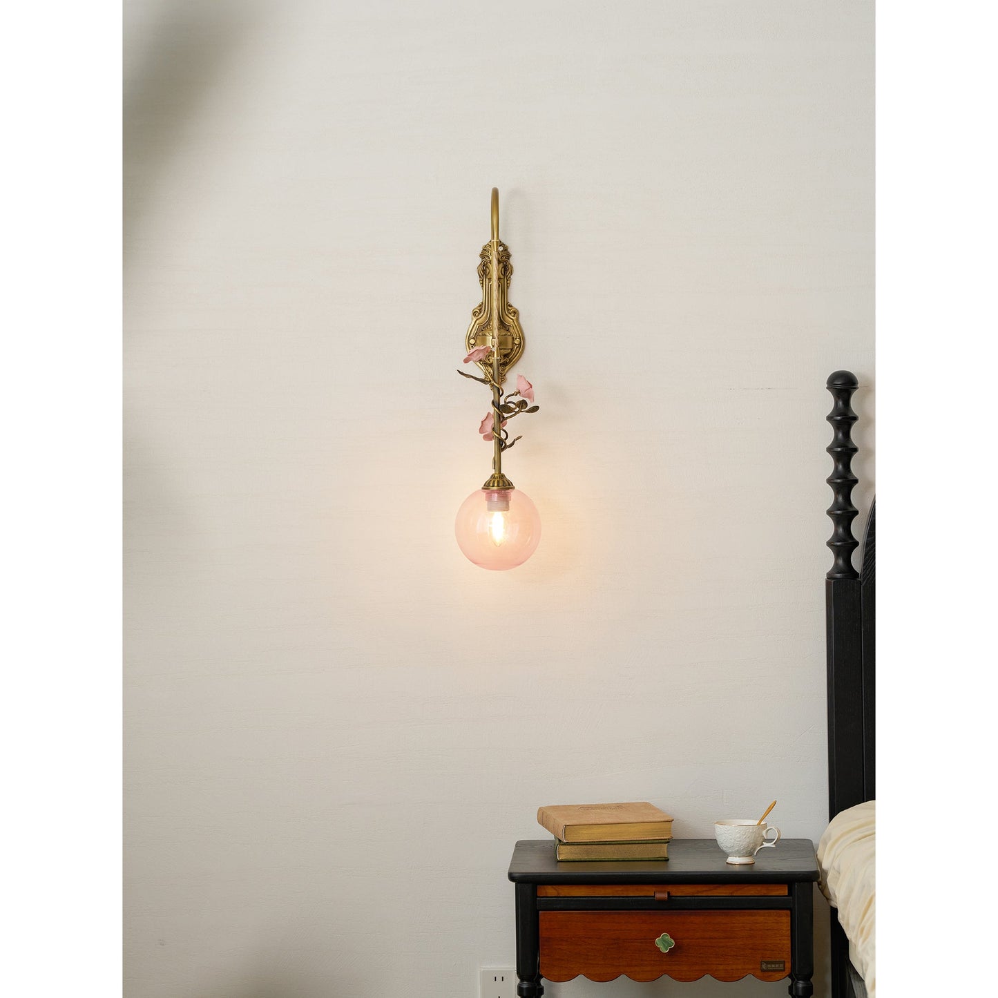 Everard Glass Rose Wall Sconce