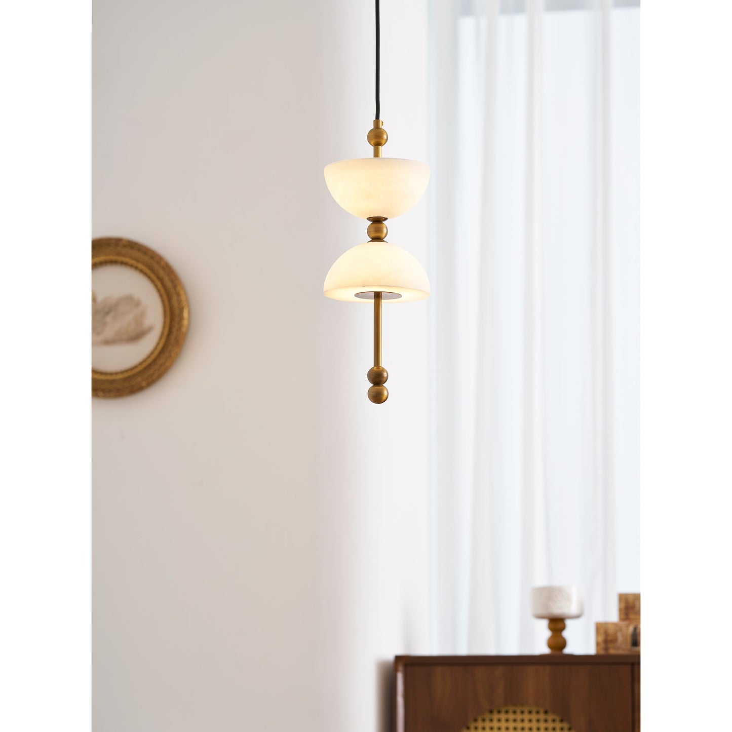 Fairholm Alabaster Pendant Lamp