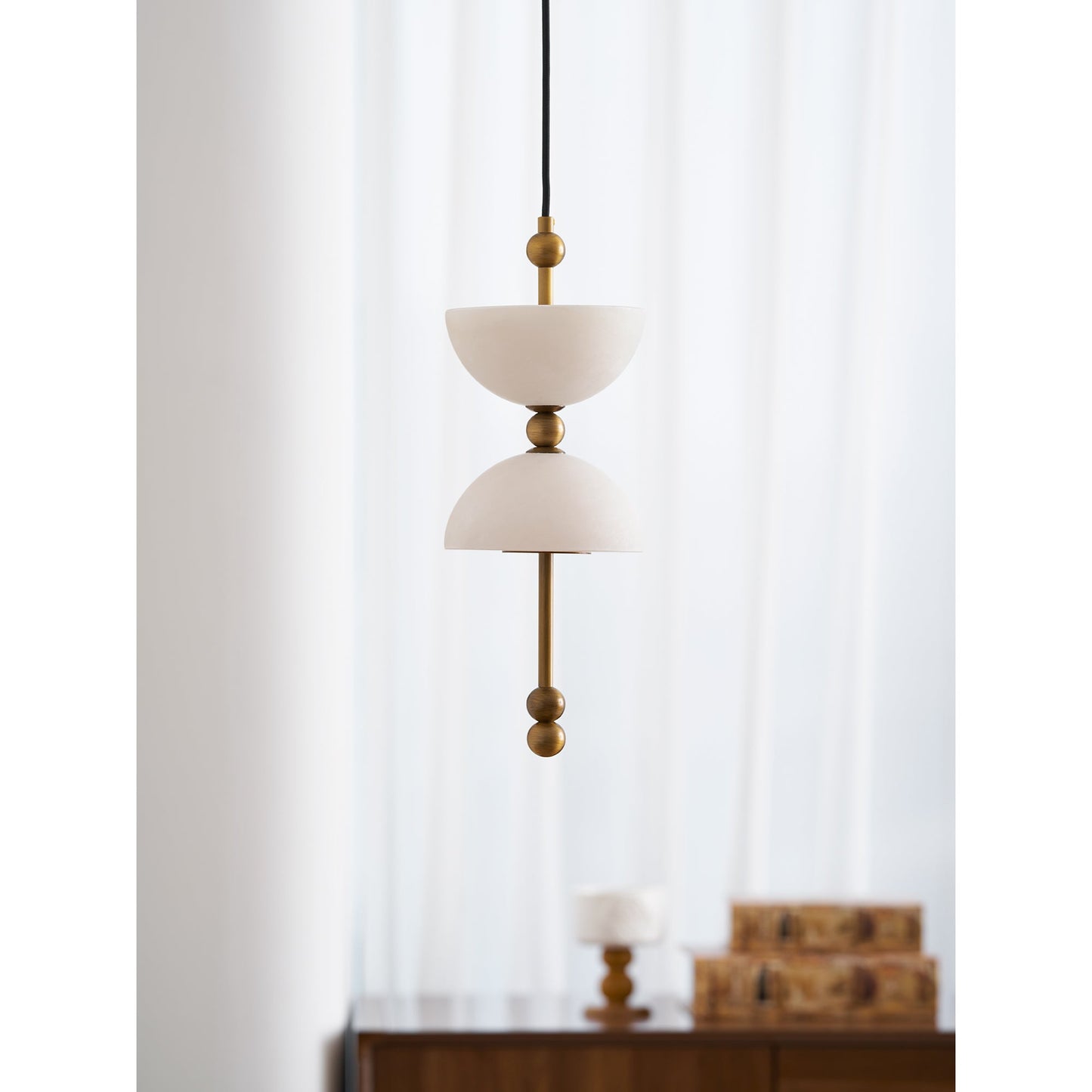 Fairholm Alabaster Pendant Lamp