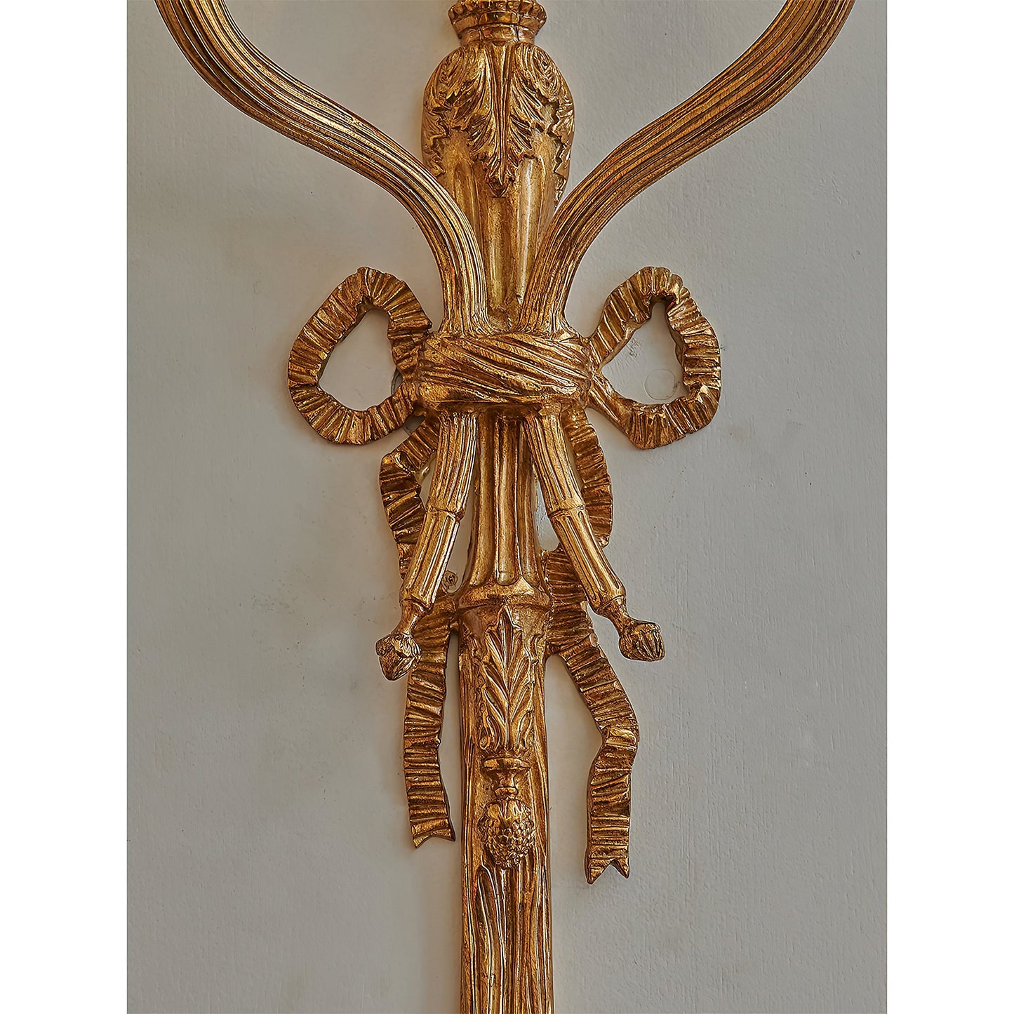 Velola Brass Wall Lamp