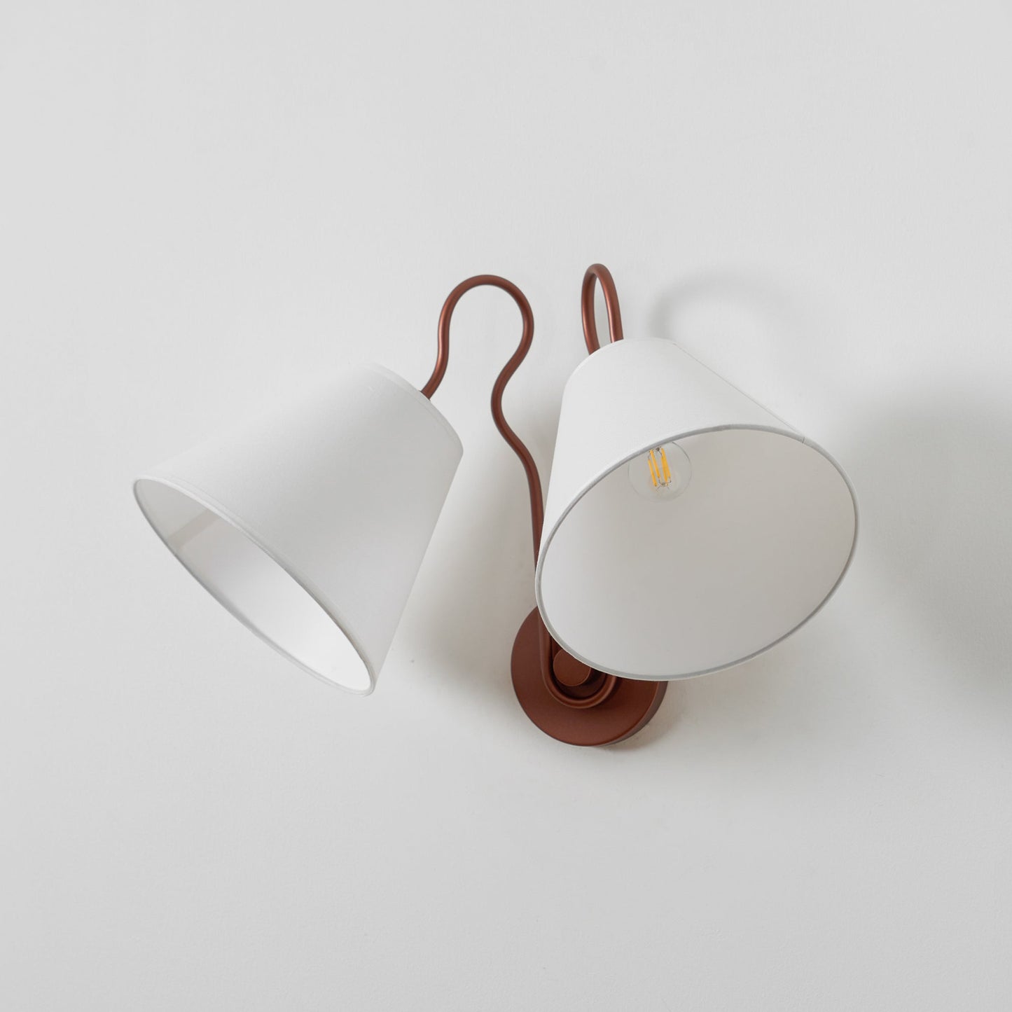 Velyn Wall Lamp